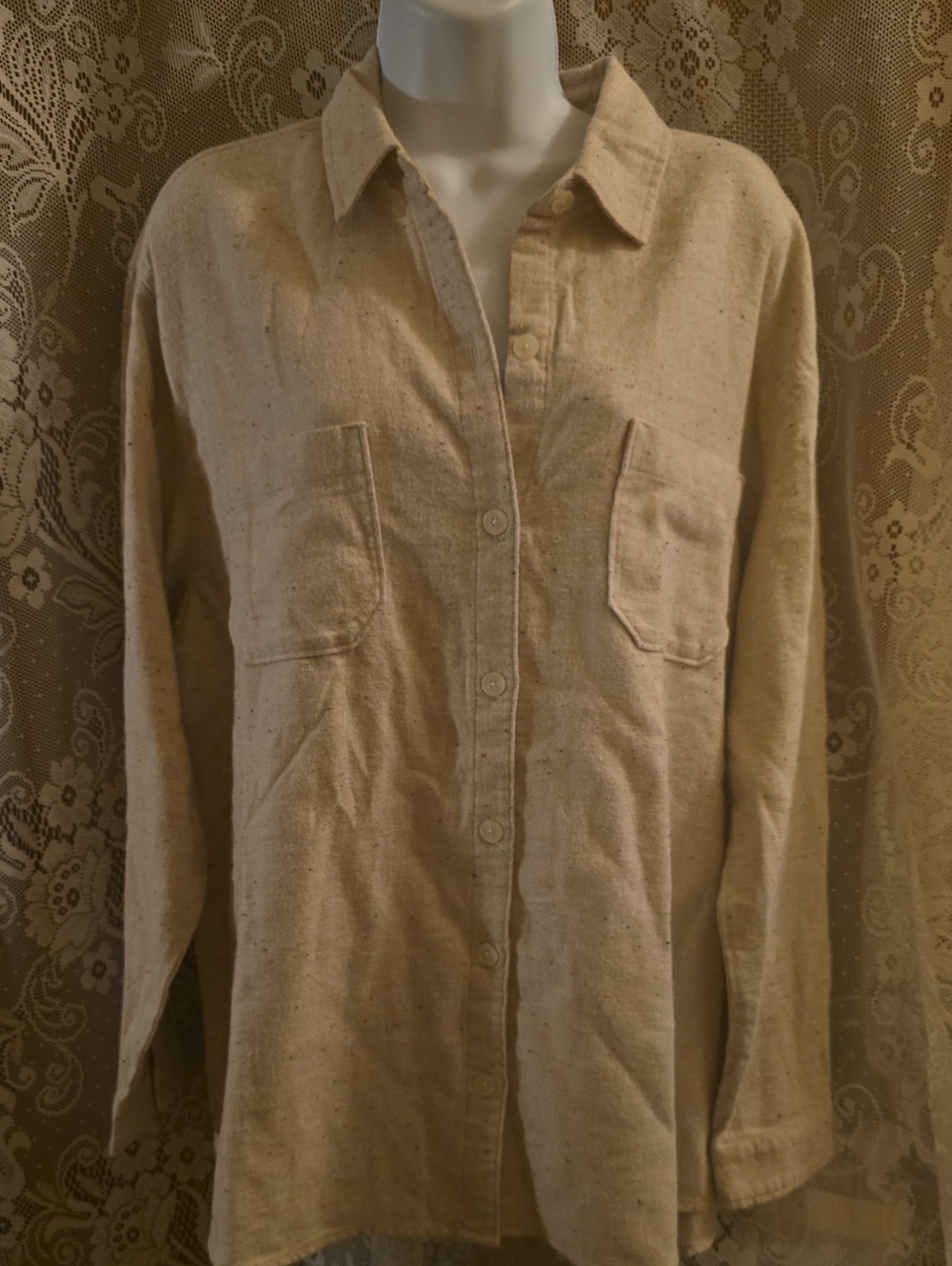 New Old Navy Women's L Cream Speckled Boyfriend Shirt